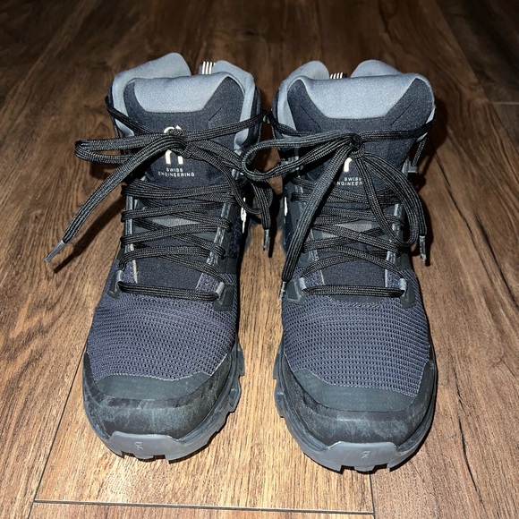 Women’s Size 9 On Cloud On Running Waterproof Trail Winter Boots. - Picture 3 of 14